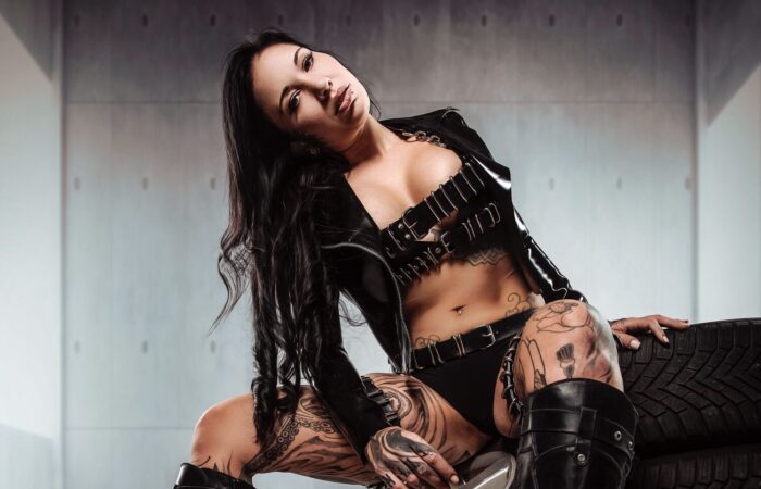 Domina-miss-mira-winchester